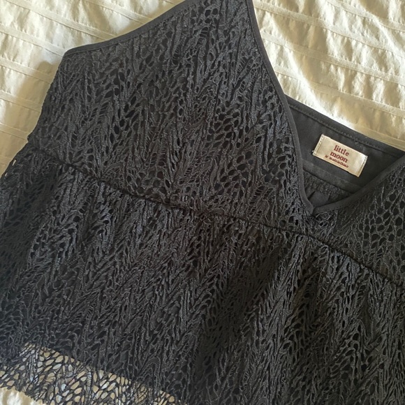 new moon black tank - Picture 3 of 5